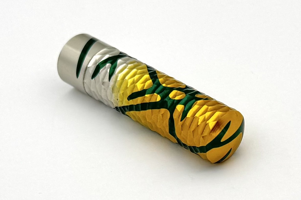 SchonDSGNAnodizedAluminumConfettiSparkFacetedPocketSixFP_7